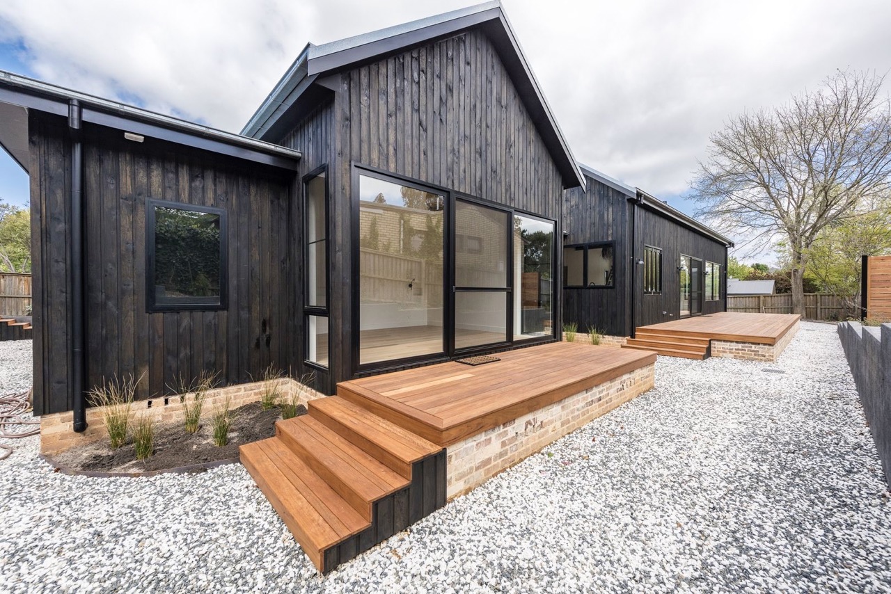 Jane's house Bowral - Rear decking Large